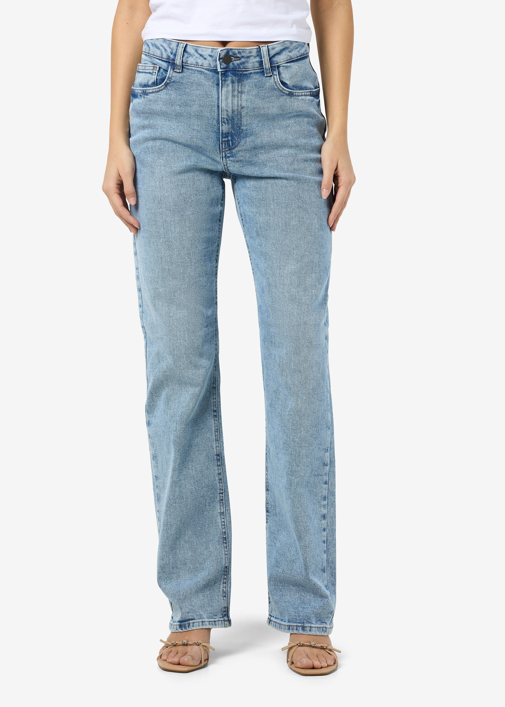MONICA STRAIGHT JEANS