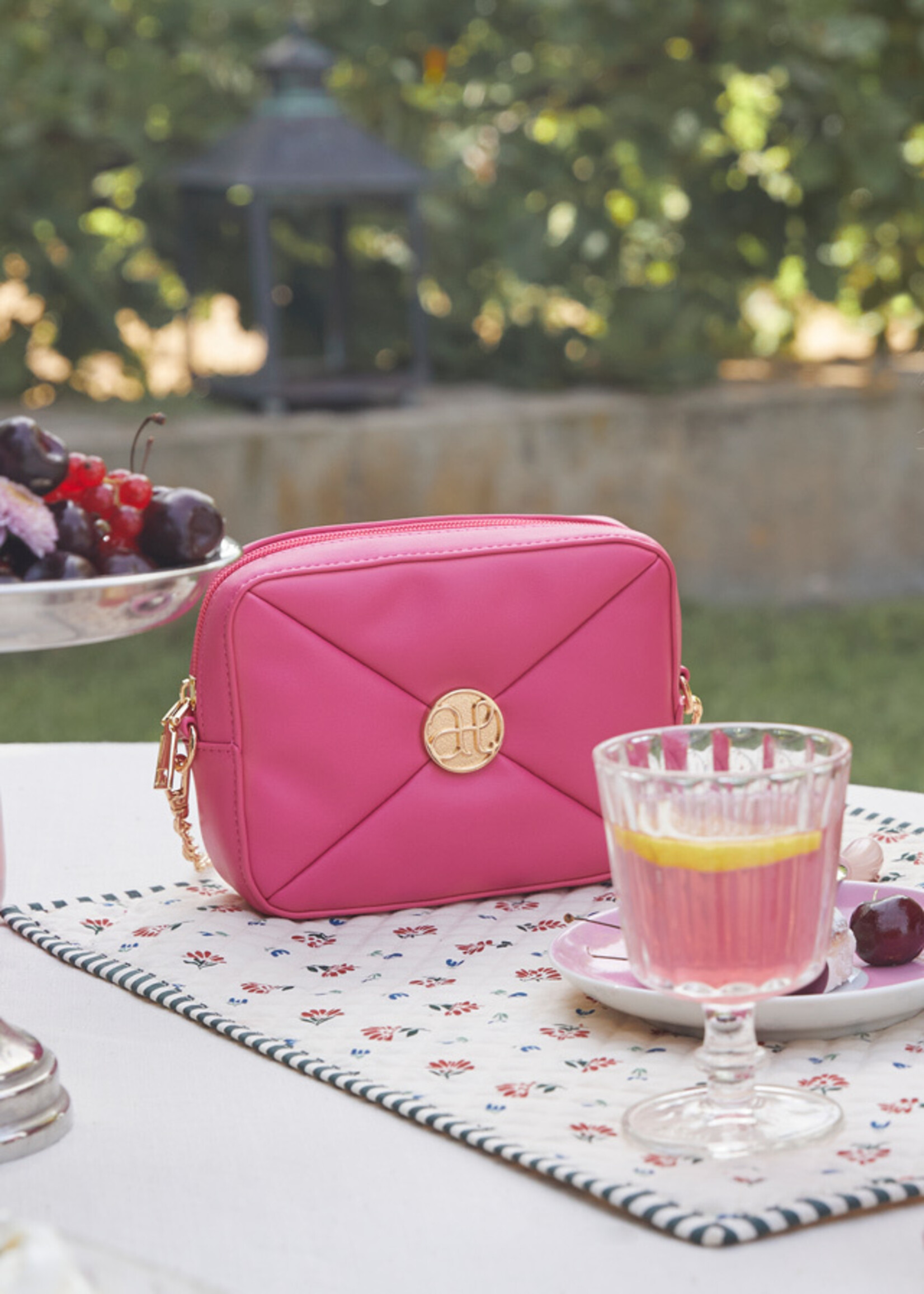 Abel & Lula Padded handbag Fuchsia