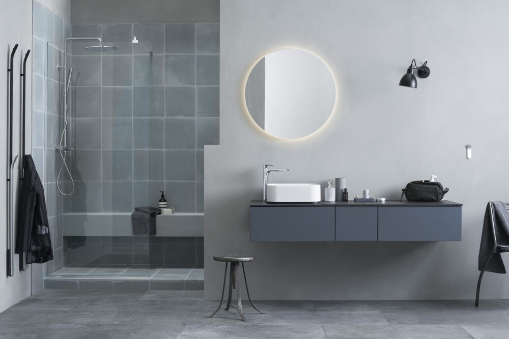 Instamat Arc, elektrische handdoekwarmer Soft wit / Soft zwart