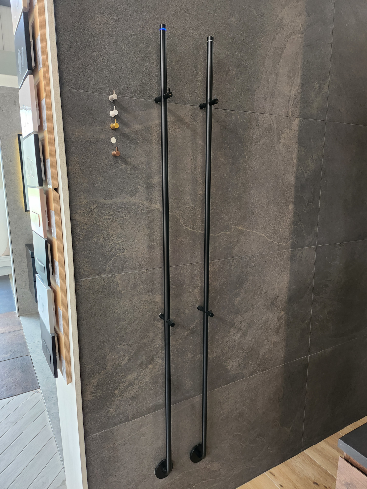 Instamat Jay, elektrische handdoekwarmer Soft Zwart