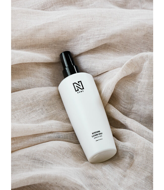 NHOME JARDIN DE PARIS REFRESHING CLOTHING SPRAY