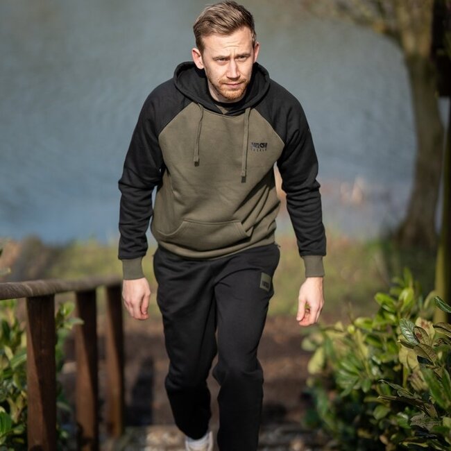 Nash Make It Happen - Raglan Hoody