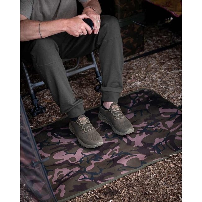 FOX Camolite™ Bivvy Mats - Tapis de porte en néoprène imperméable pour bivvy.