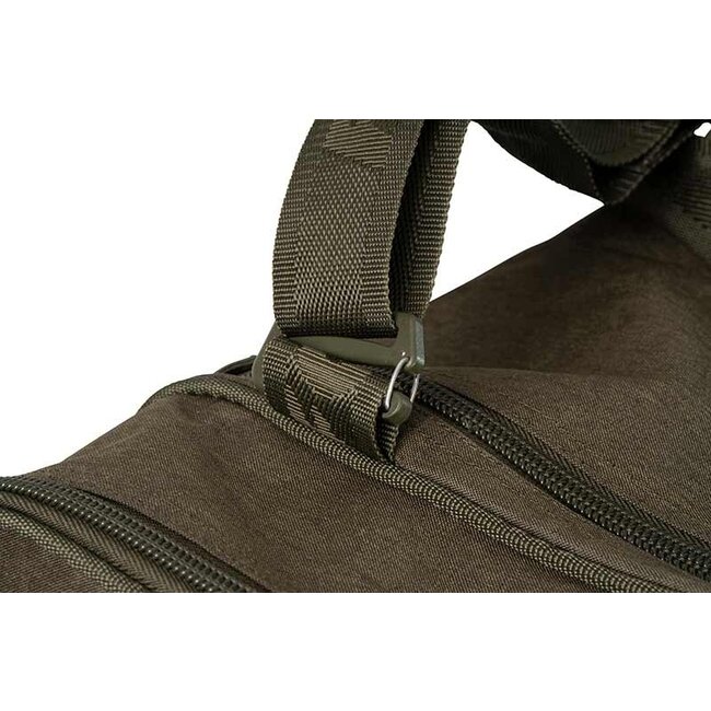 FOX Voyager Large Carryall avec une capacité de 80 litres pour le stockage de nombreux articles de pêche