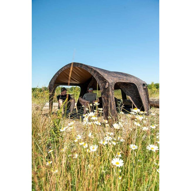 FOX Extensions Frontier Camo Deluxe pour plus d'ombre et de confort dans le bivvy