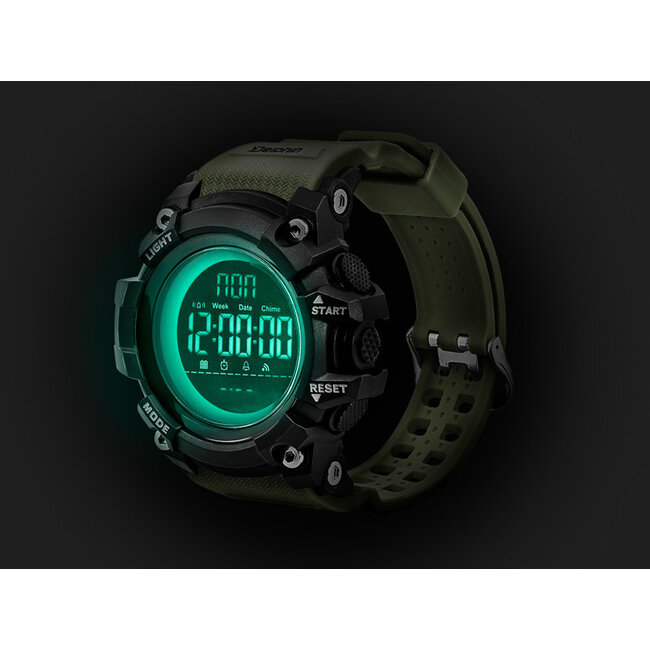 Delphin Montre numérique Delphin WIRUS en vert carpy, robuste et étanche jusqu'à 50m.