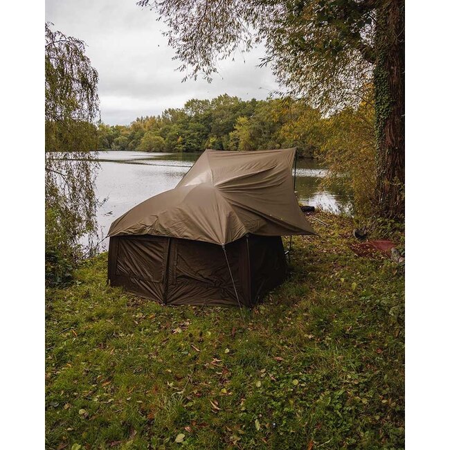FOX Voyager Tarp - Une bâche imperméable aux applications polyvalentes