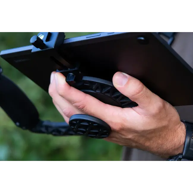 Deeper Support pour tablette et télécommande Quest.