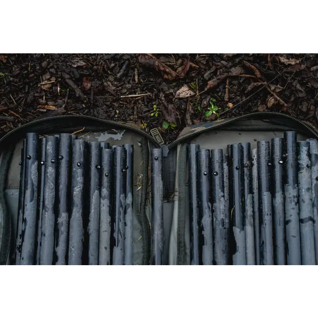 Nash Subterfuge Prodding Stick Bag - Pour Bushwhacker & Prodding Poles