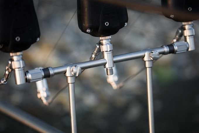 Solar Tackle P1 Series : Acier inoxydable de haute qualité pour les pêcheurs de carpes