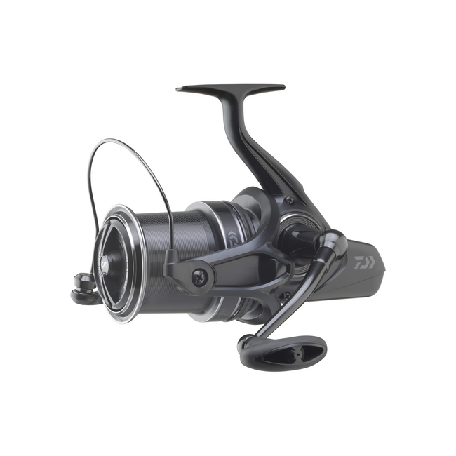 Daiwa 23 EMBLEM 45 SCW QD - Karpermolen