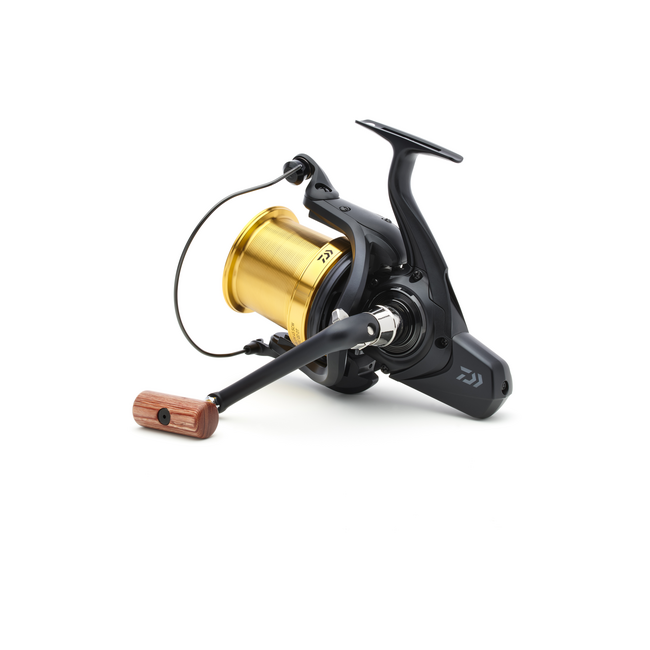 Daiwa 23 EMBLEM 45 SCW QD-OT - Karpermolen
