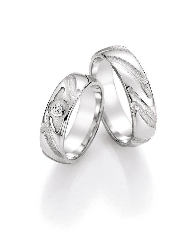 Collection Ruesch Collection Ruesch Wedding Rings 55-30090 & 55-30100