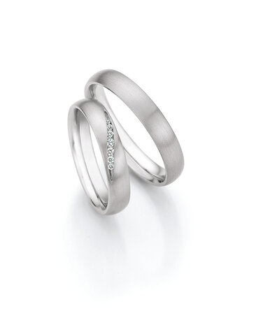 Collection Ruesch Collection Ruesch Wedding Rings 51/30110-040 & 51/30120-040