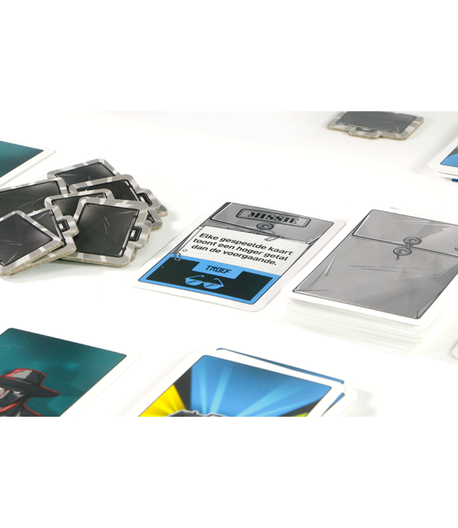 Inside Job (NL) - Card game