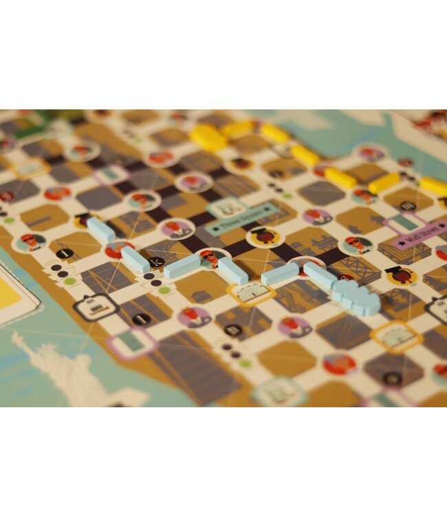 Get On Board: New York & London (NL) - Boardgame