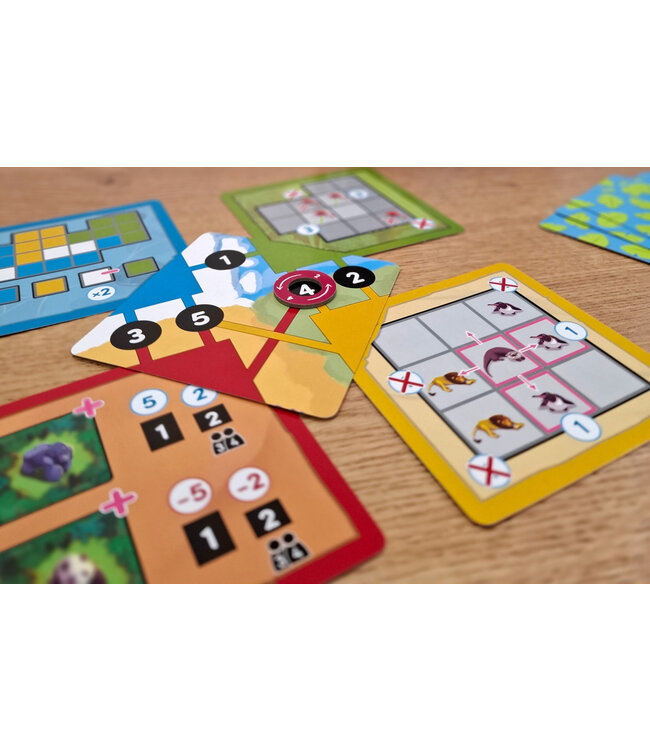 Nimalia (NL) - Card game