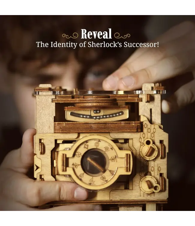 Clue Box: Sherlock's Camera