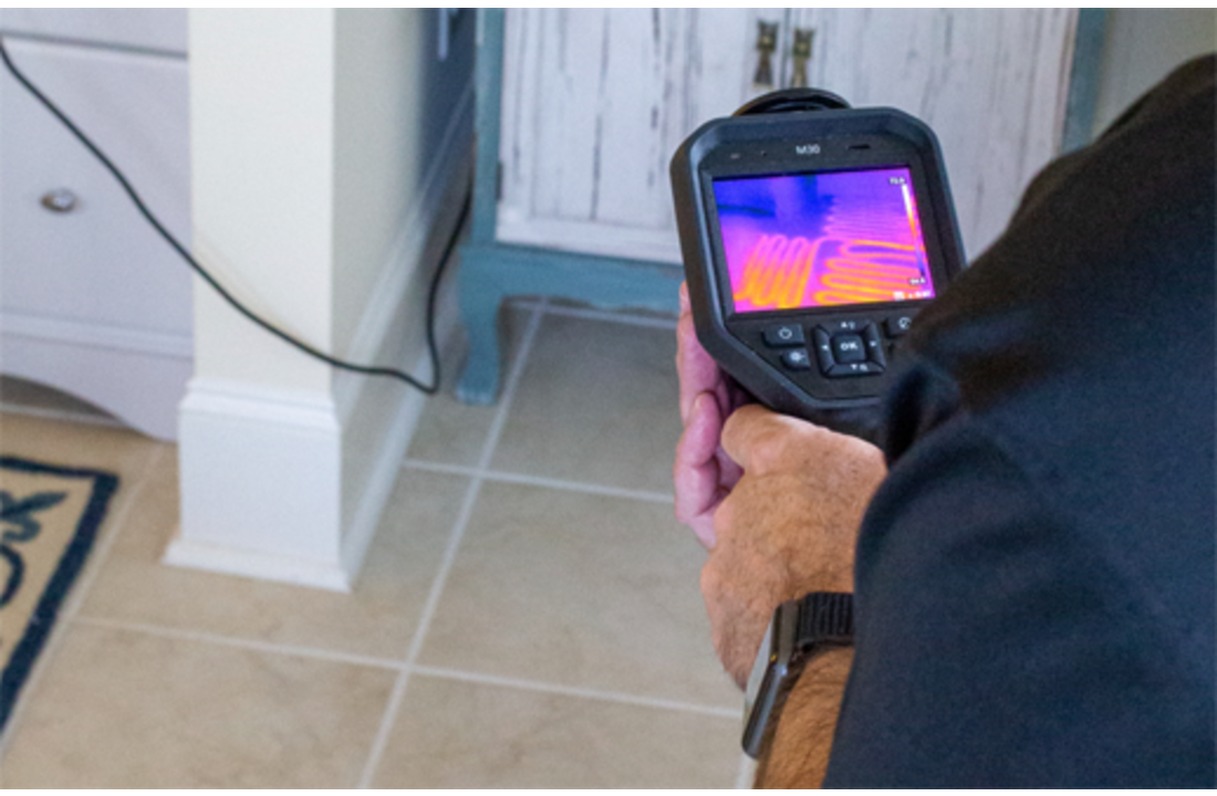 M31 Warmtebeeldcamera met 384 x 288 thermische pixels en optische camera. 30Hz beeldverversingssnelheid.