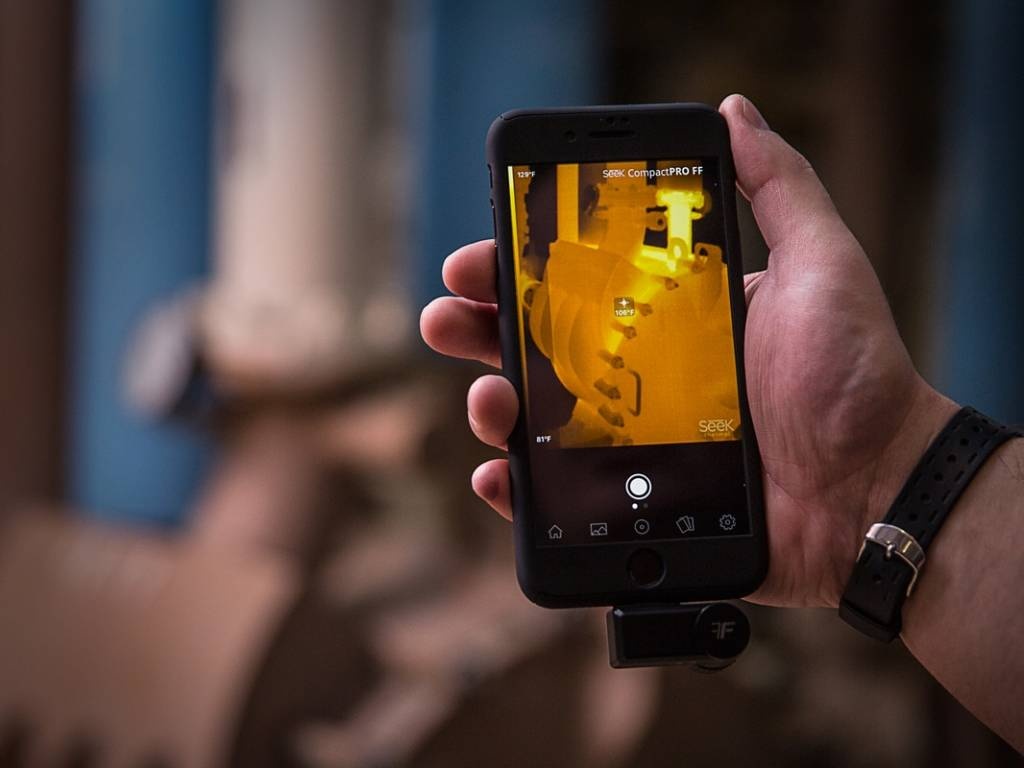 Compact PRO 320x240 pixels Smartphone warmtebeeldcamera