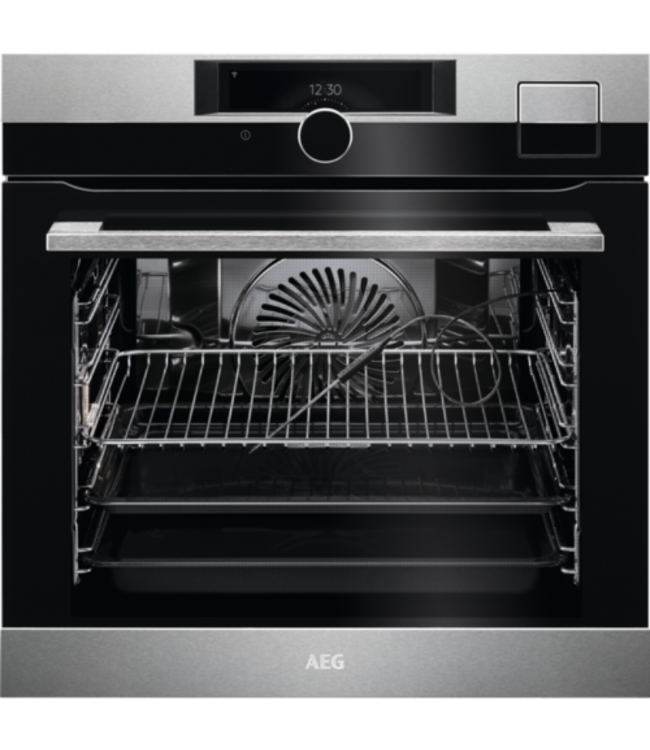 AEG 9000 serie SteamPro Combi hetelucht- en stoomoven BSK999330M