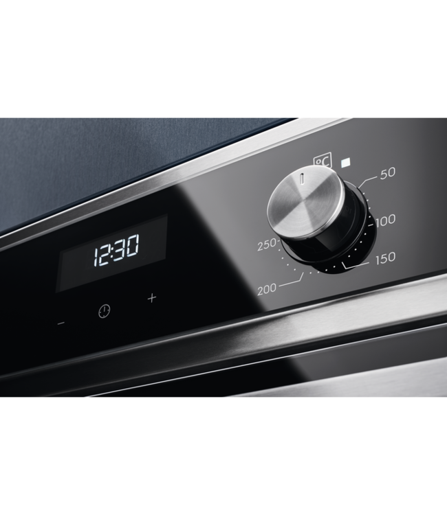 Electrolux 600 SurroundCook - Heteluchtoven OEF5H50BX