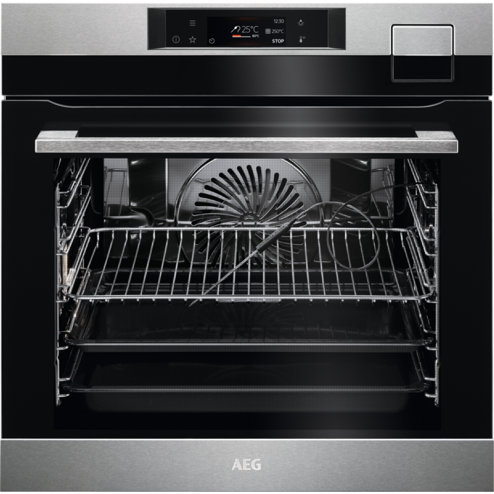 AEG 9000 serie SteamPro Combi hetelucht- en stoomoven BSK792280M afbeelding