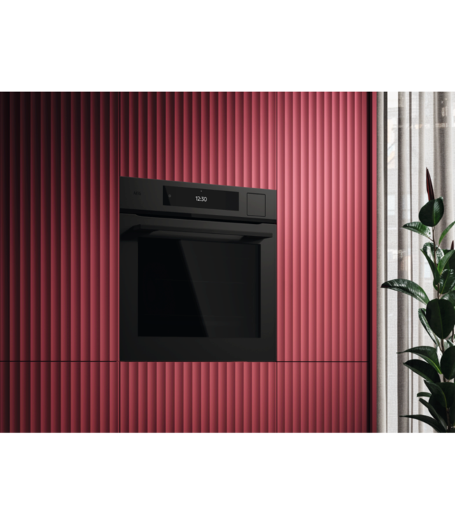 AEG 9000 ProAssist met SteamPro - Combi hetelucht- en stoomoven BS9900T