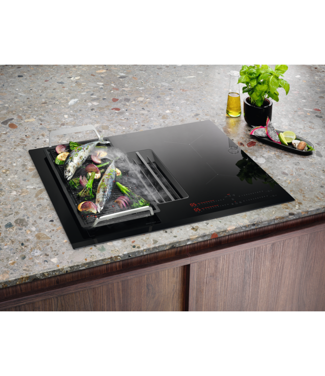 Electrolux 600 ComboHob met Bridge functie - Inductiekookplaat met afzuiging, 70 cm KCD73443