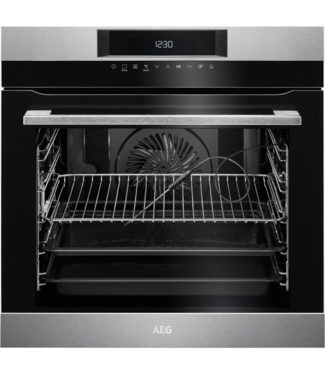 AEG AEG 8000 AssistedCooking Heteluchtoven met pyrolysereiniging BPK742220M