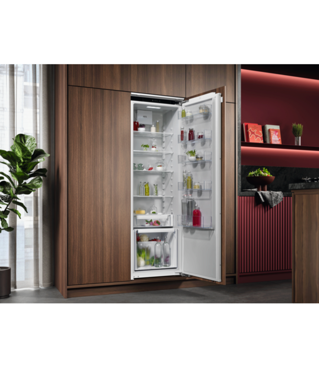 AEG Koelkast inbouw 178 cm TK6DS18XEC