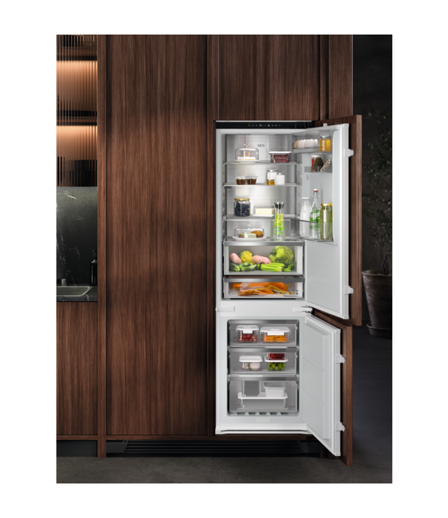 AEG  9000 serie MultiChill 0°C Koel/vrieskast inbouw 178 cm NSC9V181CS