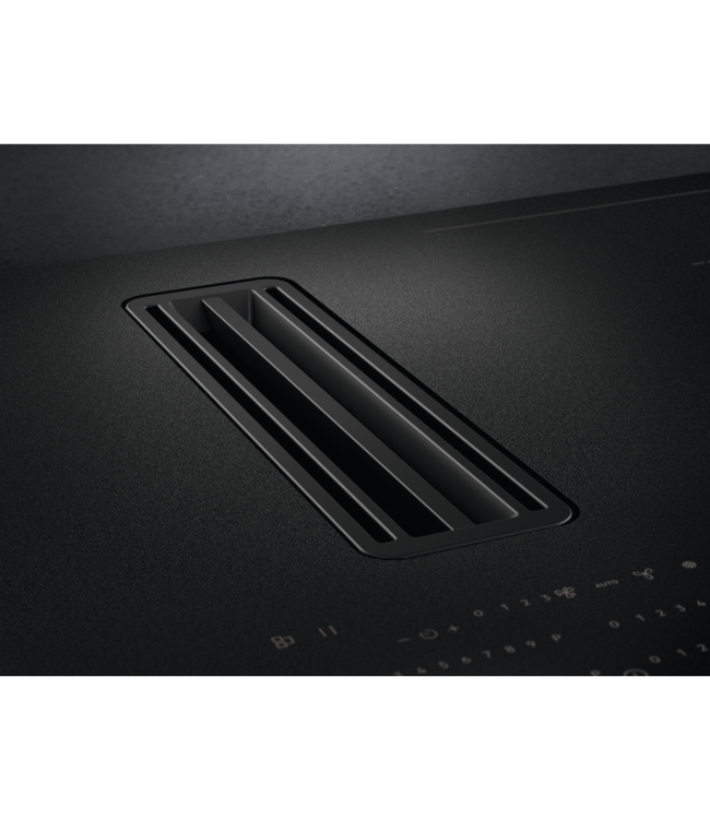 AEG Kookplaat met afzuiging - 6000 ComboHob met Bridge functie, SaphirMatt® 80 cm NCP84C01CZ