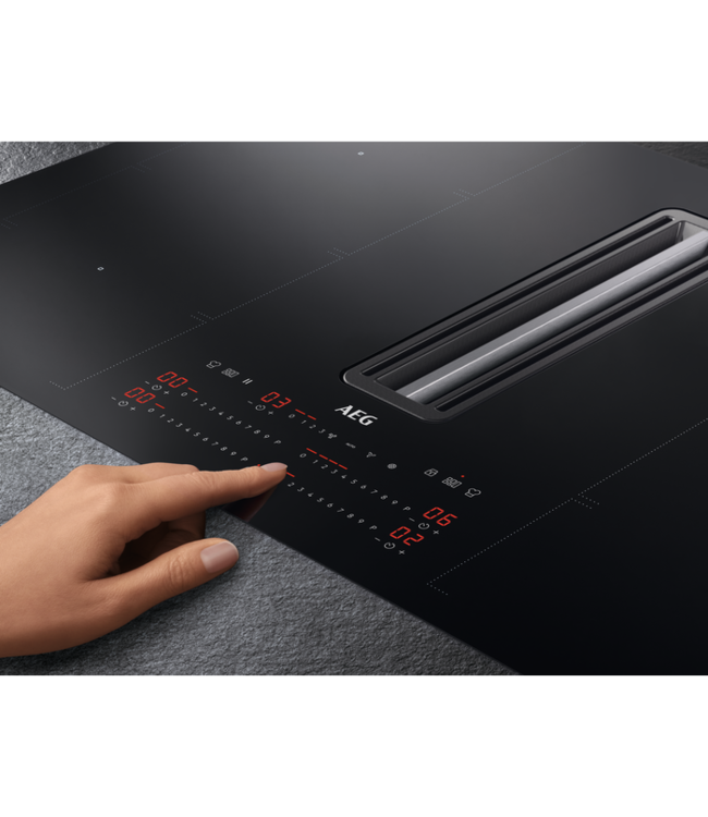 AEG ComboHob met afzuiging CCE8477SCB