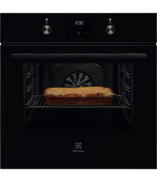 Electrolux Electrolux 500 SurroundCook met SteamBake Heteluchtoven met stoomondersteuning KODGH40BK