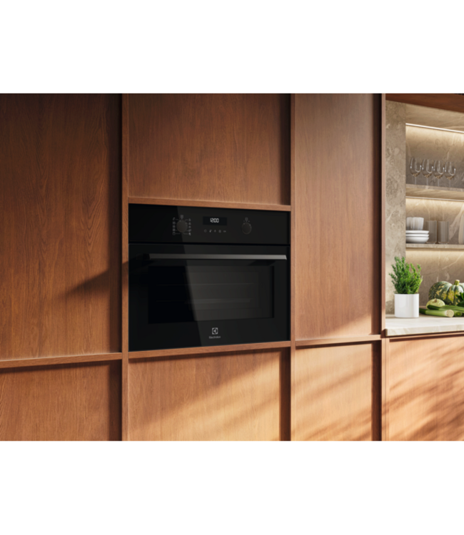 Electrolux  500 SurroundCook Heteluchtoven EVF6E46Z