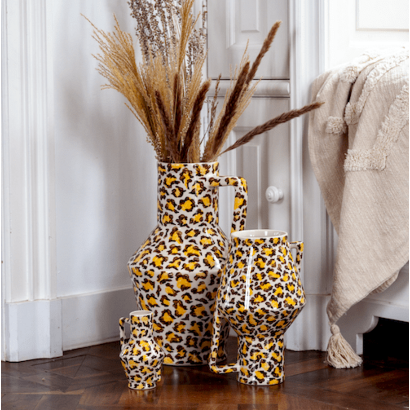 Return to Sender Vaas handpainted leopard medium 30cm - Thailand