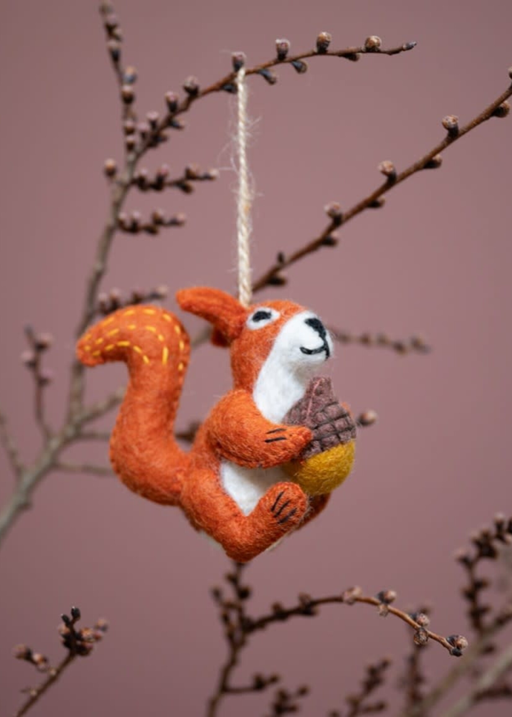 Sjaal met Verhaal Hanger bos Eekhoorn vilt - Nepal