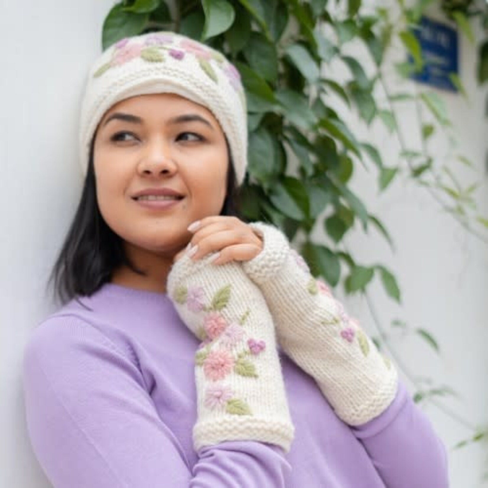 Sjaal met Verhaal Handwarmers Flowers Crème - Nepal