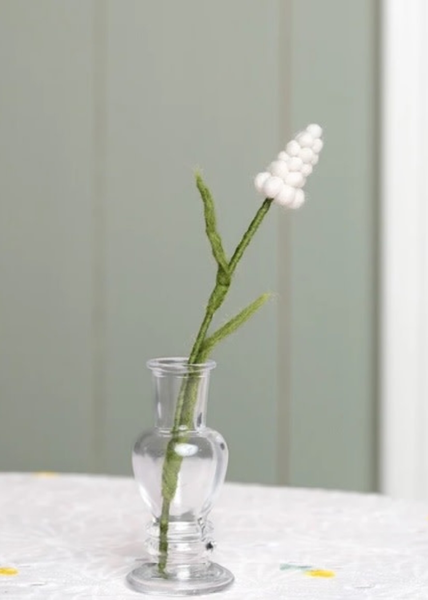 Sjaal met Verhaal Bloem Druifje  Wit vilt - Nepal