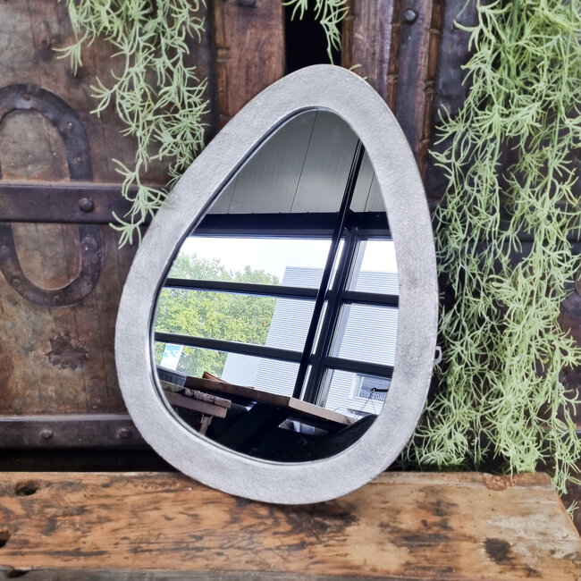 Benoa Small Nickel Egg-shaped Mirror