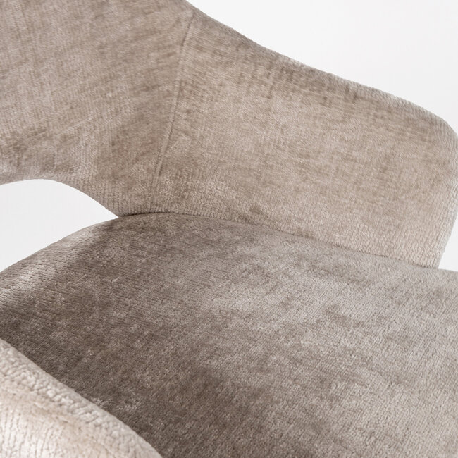 Brooz Luxe barkruk Carmen met armleuningen – Perfect Harmony stof Liver