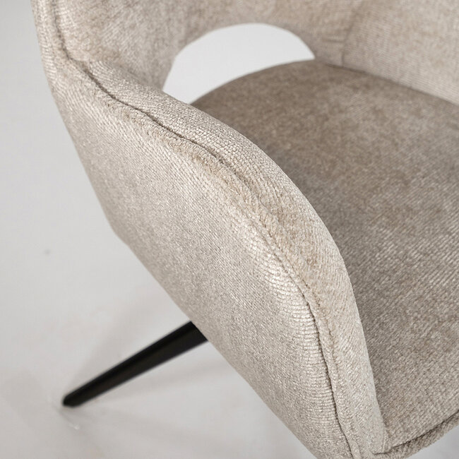 Brooz Draaibare eetkamerstoel Alicia met armleuningen en spinpoot – Cremona stof Taupe (set van 2)