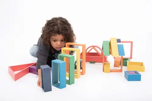 “Wat is open-ended speelgoed? + 6 voorbeelden uit onze webshop”