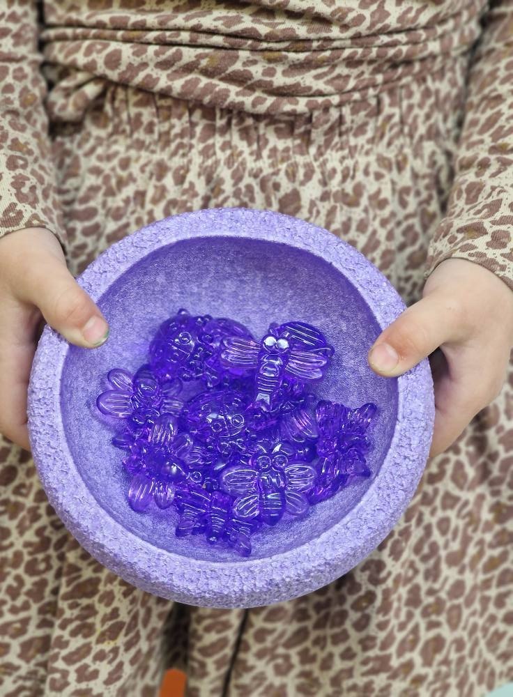 Kleuren sorteer spellen: spelenderwijs leren voor jonge kinderen