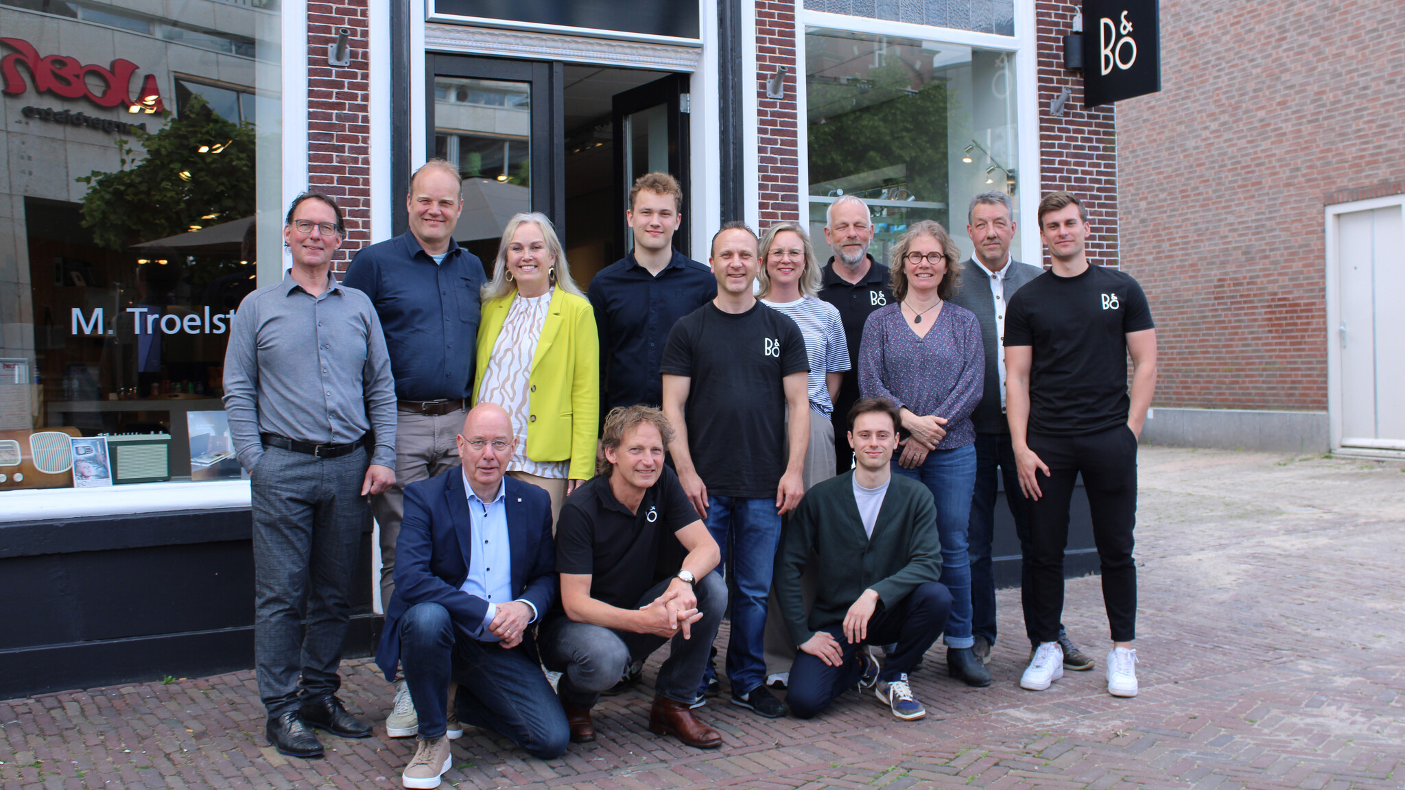team M.Troelstra