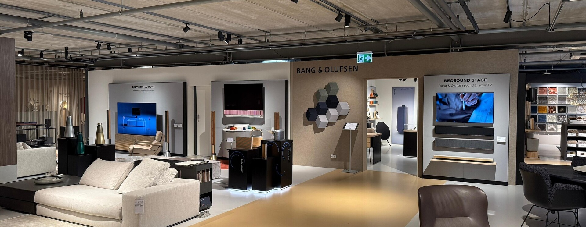 Bang & Olufsen M.Troelstra Zutphen