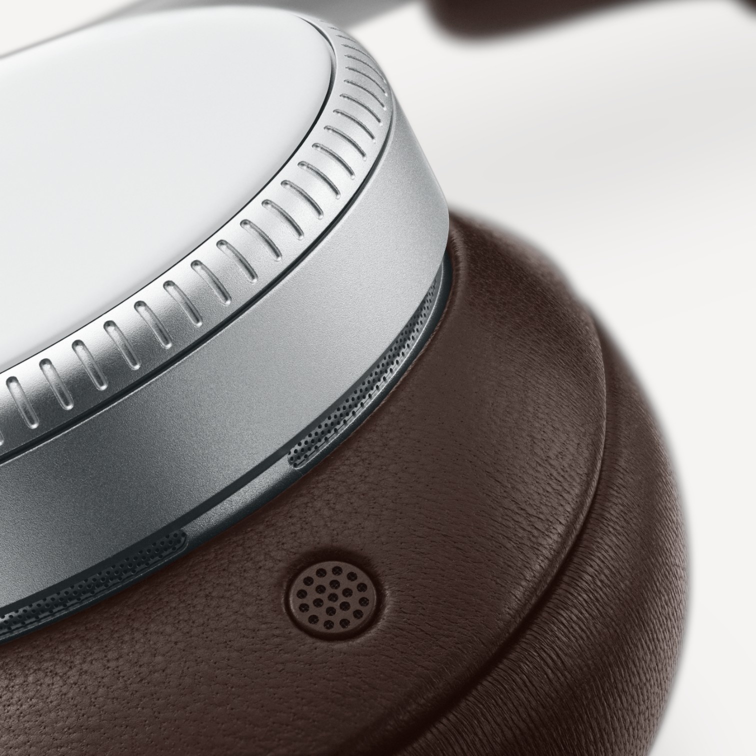 Beoplay H100 Centennial Collection-10