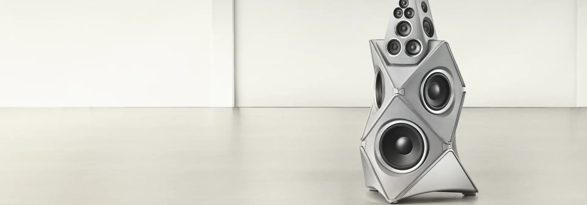 Beolab 90 Titan Edition