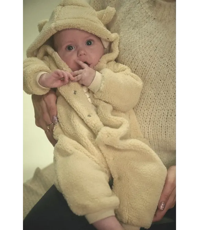Petite Maison - Fluffy onesie met capuchon - 7011